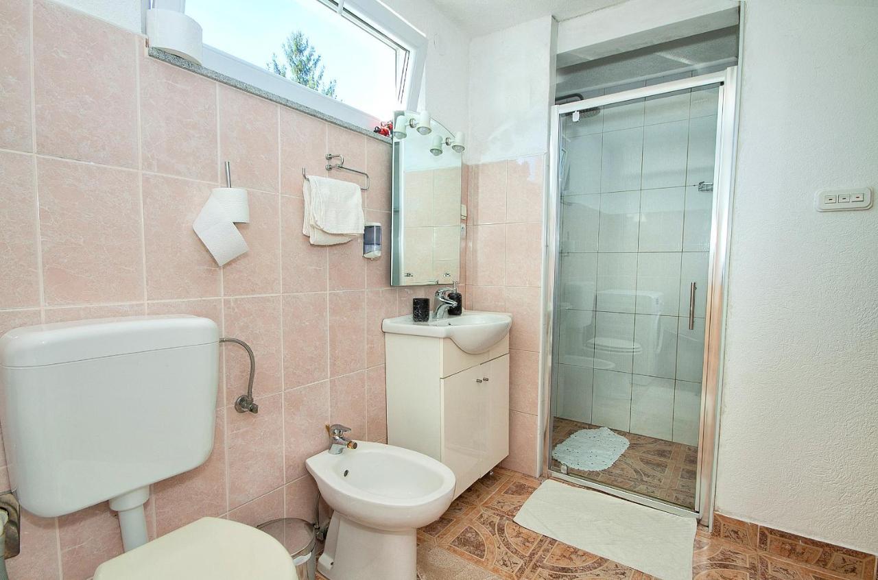 Apartment Ilija *